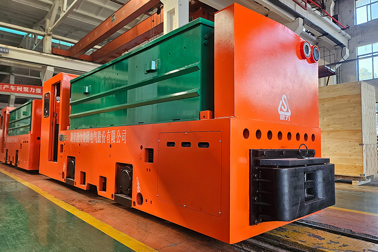 [Industry Insights] Decoding the Mining Electric Locomotive: The "Steel Behemoth" of Underground Haulage and Its Core Technologies — detail image 2