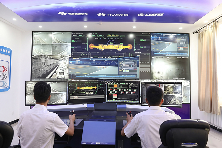 Global Mining's Compliance Storm: Zero Emissions & Automation Drive the Exit of Legacy Underground Transport